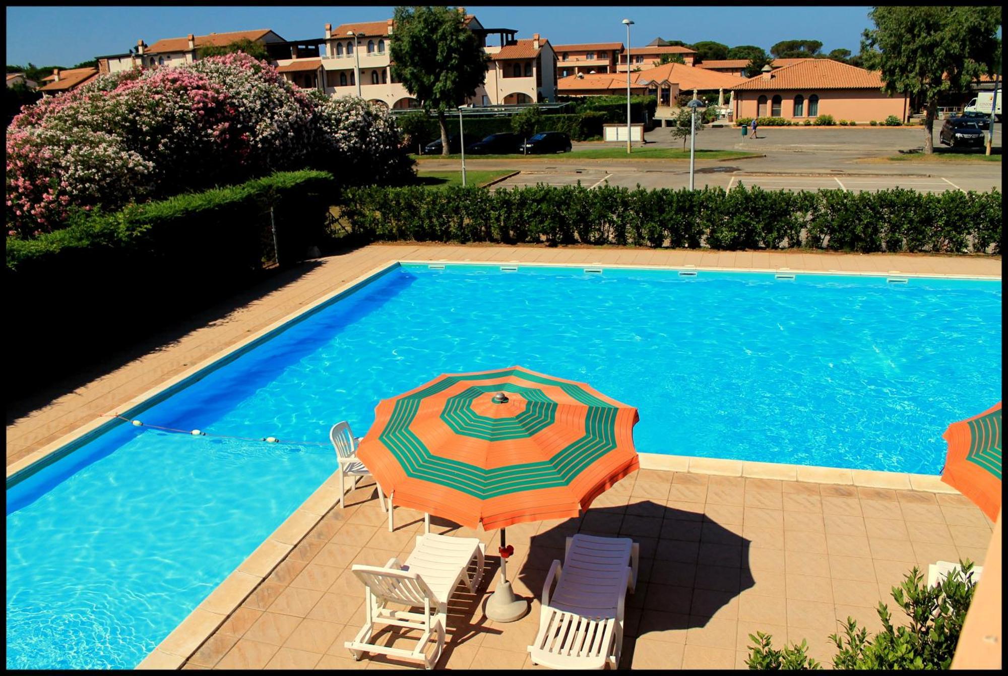 Residenza Dei Cavalleggeri San Vincenzo Luaran gambar